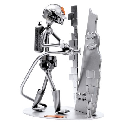 Figurine - Pompier ouvre une porte